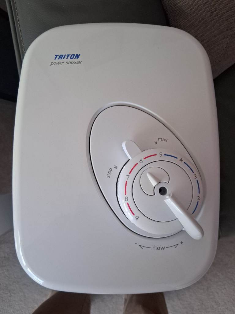 Triton dual fed (tank) hot and cold shower pump