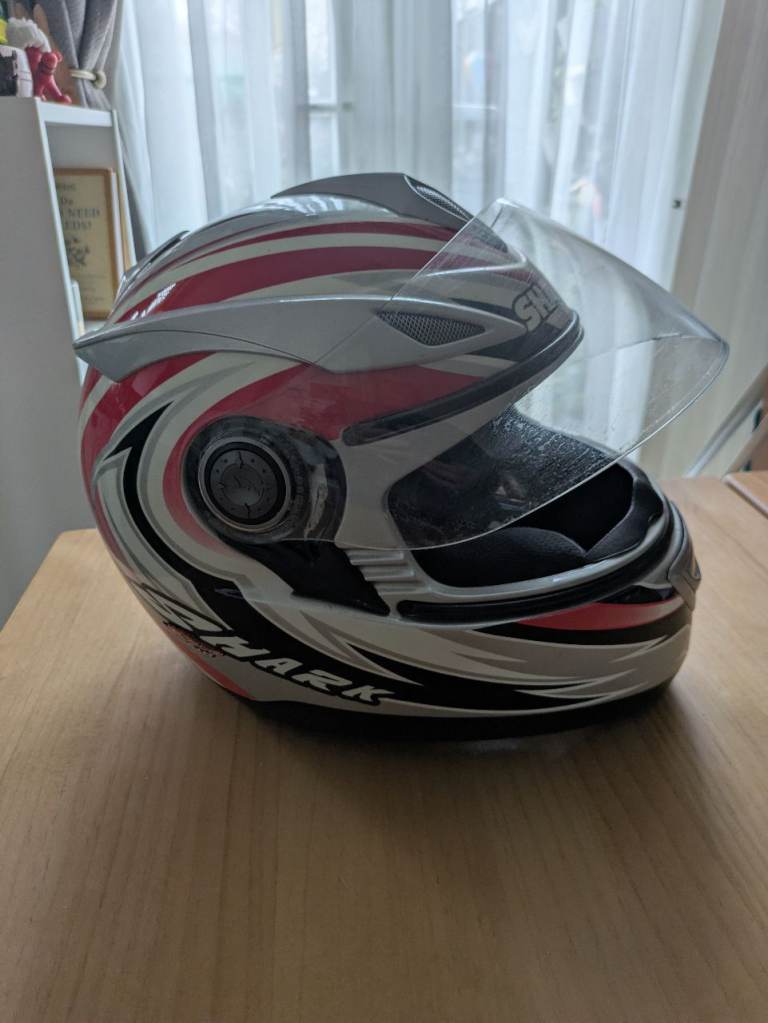 Motorcycle helmet 
