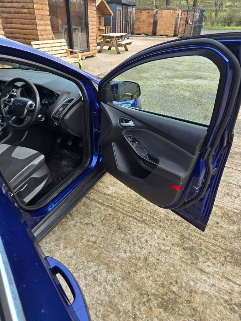 Ford, FOCUS, Estate, 2014, Manual, 1560 (cc), 5 doors