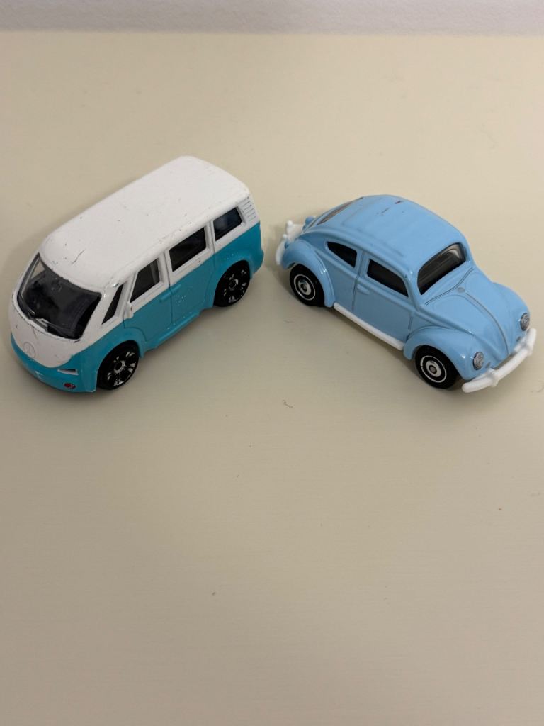 Bundle of 2 Die-cast Volkswagens: Teamsterz VW Concept Van & Matchbox '62 Beetle