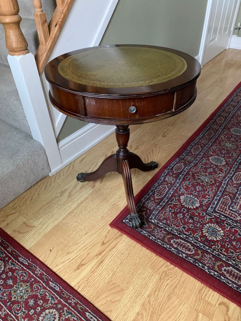 Small side table 
