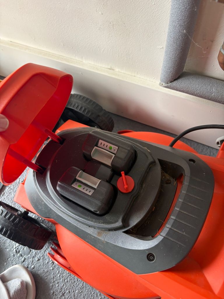 Cordless Lawnmower - Barely Used
