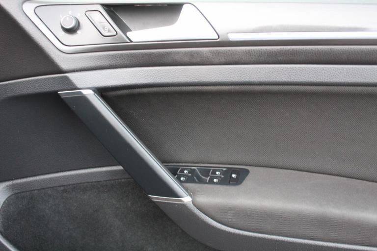 2017 Volkswagen Golf 1.4 TSI GTE 5dr DSG HATCHBACK PETROL/ELECTRIC Automatic