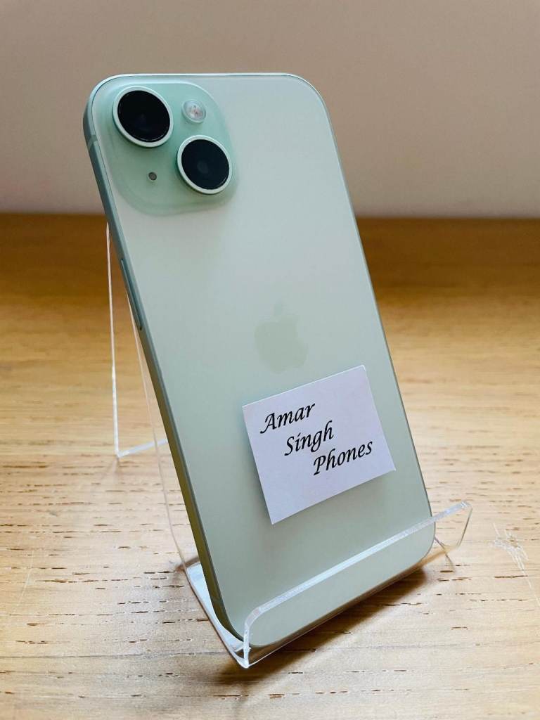 *MINT* iphone 15, Green (C949)