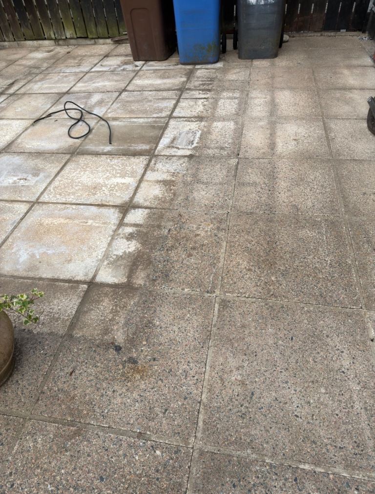 FREE 2ft x 2ft FLAGSTONES – MUST COLLECT