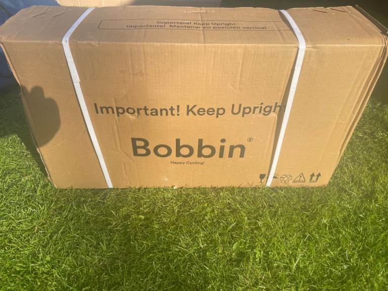 Bobbin Gingersnap 12" Wheel Balance Bike in classic pale pink colour