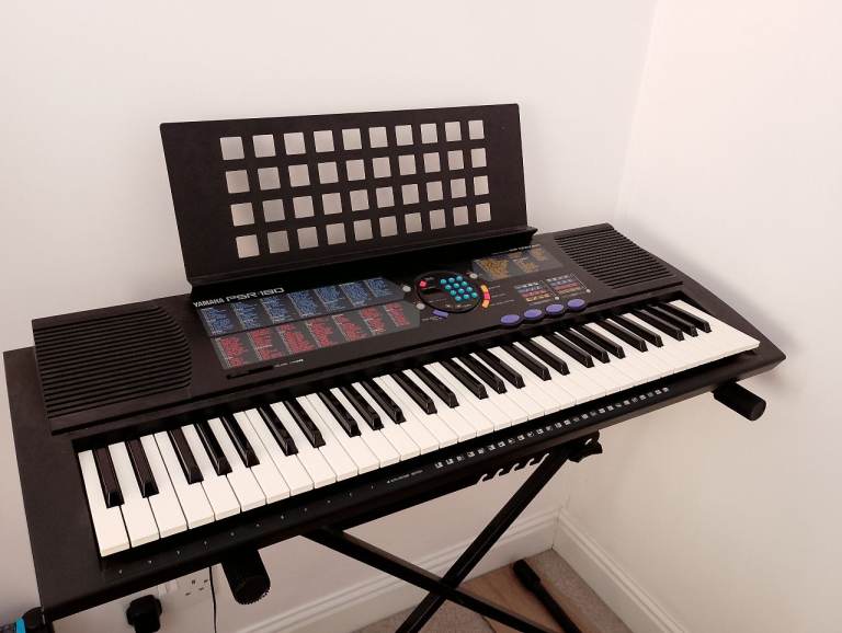 Yamaha Keyboard PSR-180