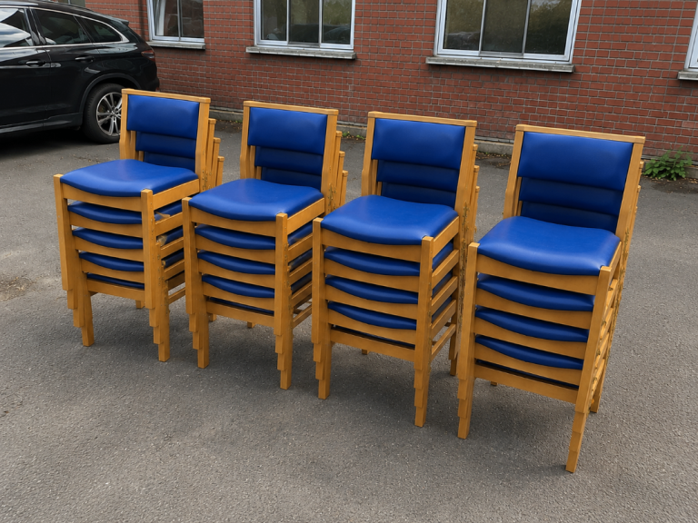 🔥 PREMIUM SOLID WOOD CAFÉ / RESTAURANT CHAIRS – £20 EACH 🔥
