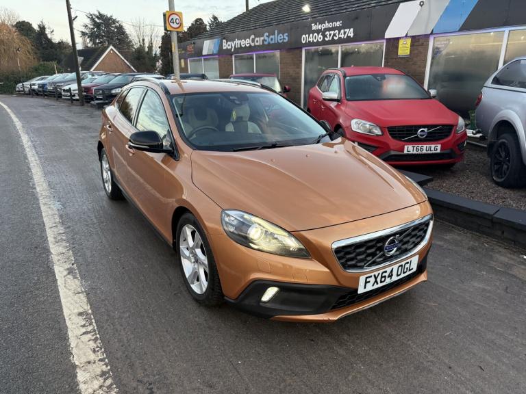 VOLVO V40 CROSS COUNTRY 1.6 D2 Lux Bronze Auto Diesel 2014