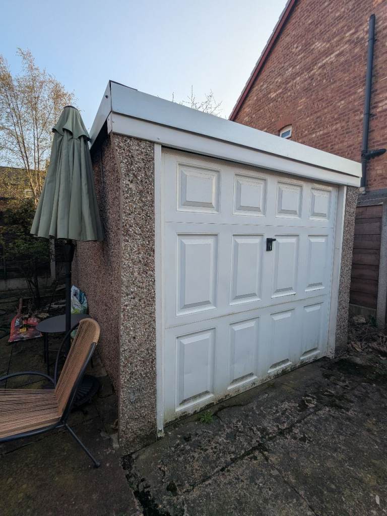 Freestanding concrete panel garage