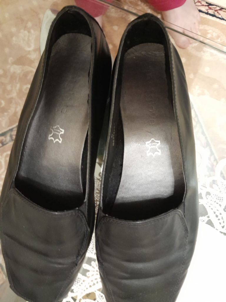 Black shoes