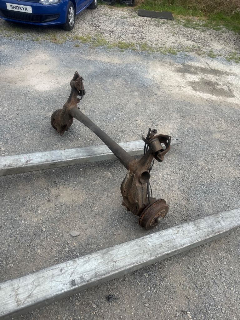 Vauxhall Corsa d rear axle complete 