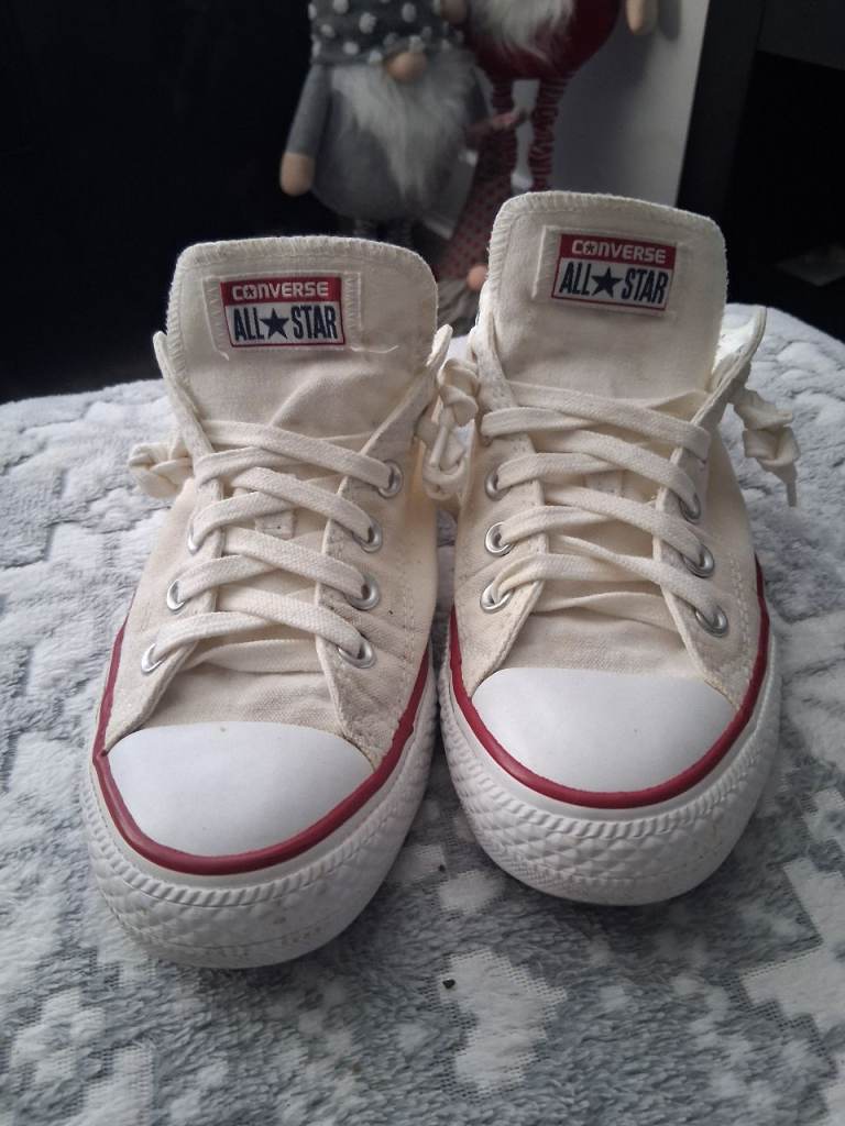 Converse trainers size 7