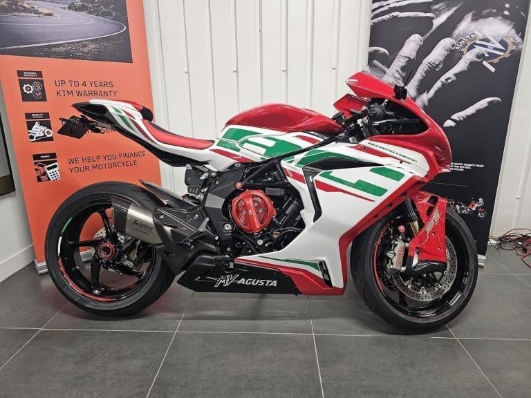 MV Agusta F3 800RC No 135/200 Limited Edition
