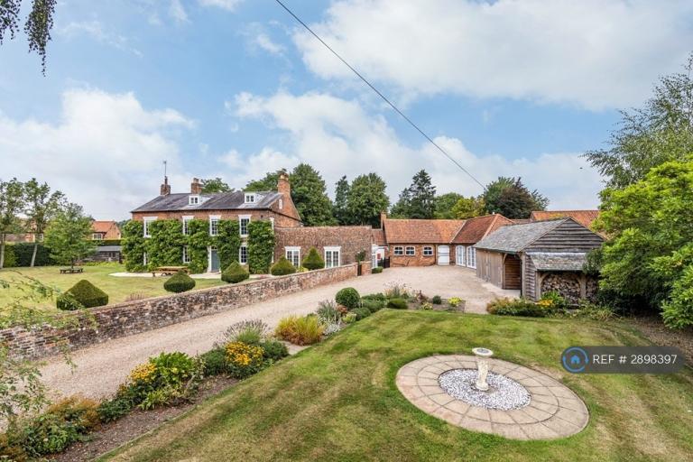 5 bedroom house in Epperstone Road, Oxton, Southwell, NG25 (5 bed) (#2898397)