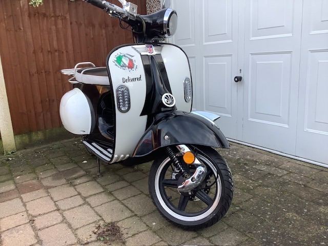 Electric moped, 2016 Vespa style 