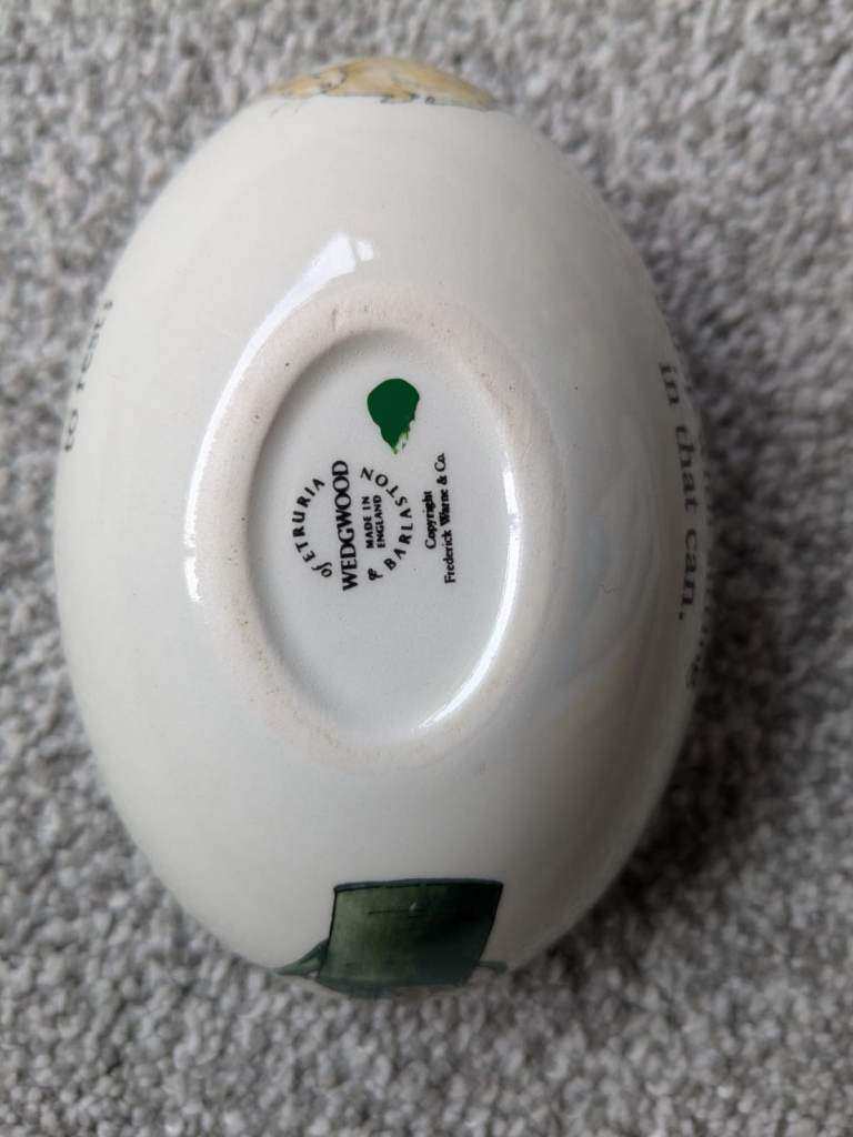 Vintage Wedgwood Beatrix Potter Peter Rabbit Bone China Egg Shaped Trinket Box