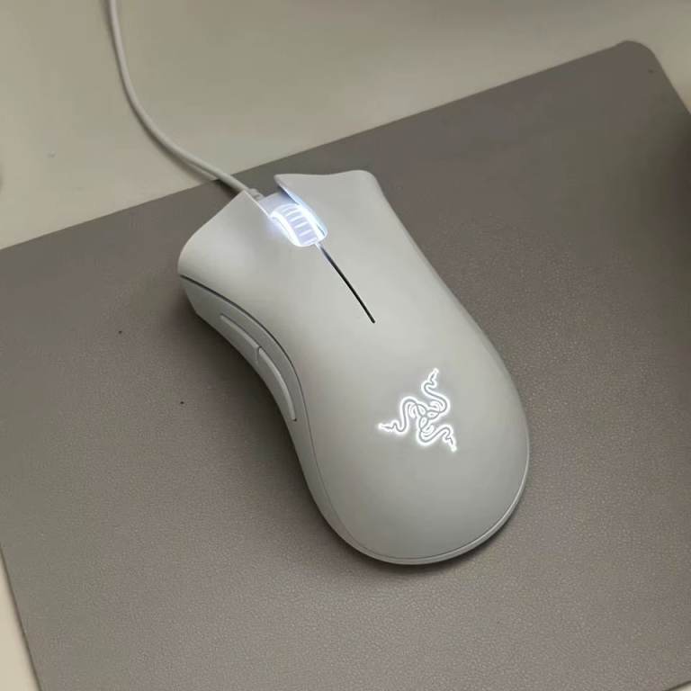 Razer Gaming Mouse – White, New