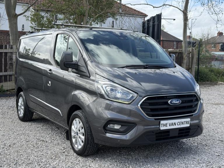 2019 Ford Transit Custom LIMITED L1 H1 (SWB) 280 ECOBLUE [A/C] - FSH Panel Van Diesel Manual