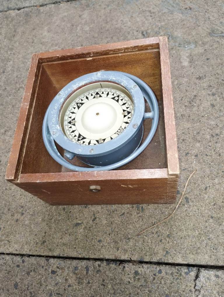 BOAT COMPASS
