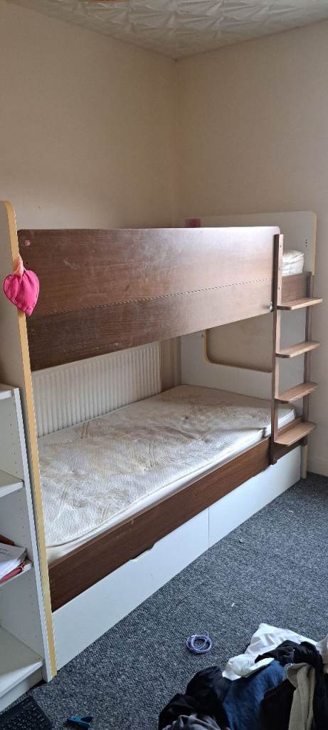 Double bunk bed