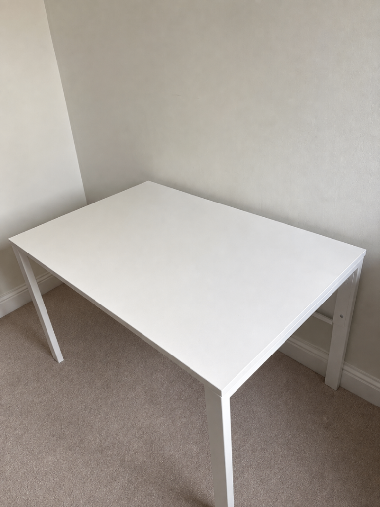 White flexiform desk - sliding top & cable tray