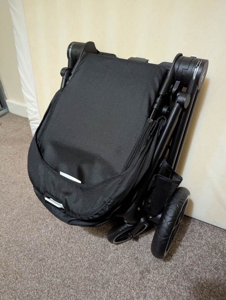 Hauck Pushchair (Bargain. 300£ in Argos)