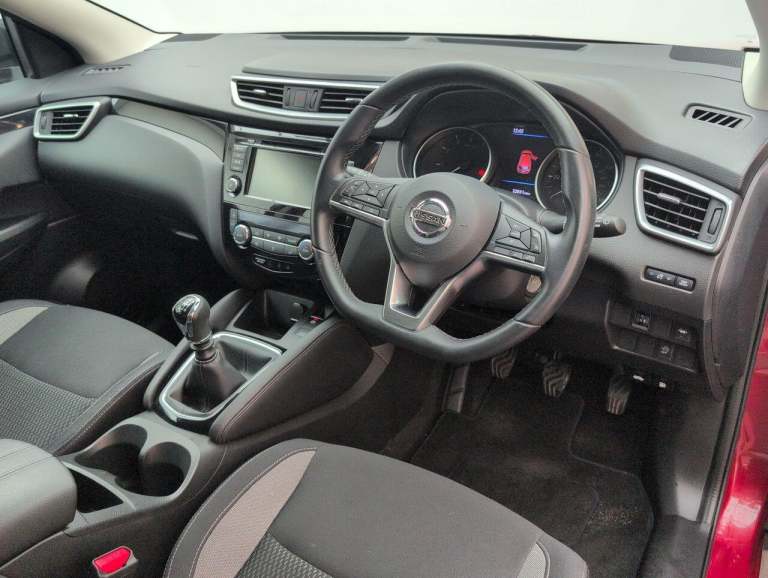 2020 Nissan Qashqai 1.3 DIG-T Acenta Premium SUV 5dr Petrol Manual Euro 6 (s/s) (140 ps) - ALLO H...