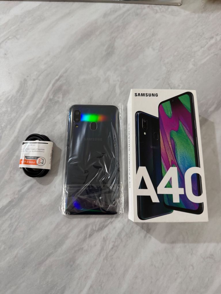 Samsung A40 64gb