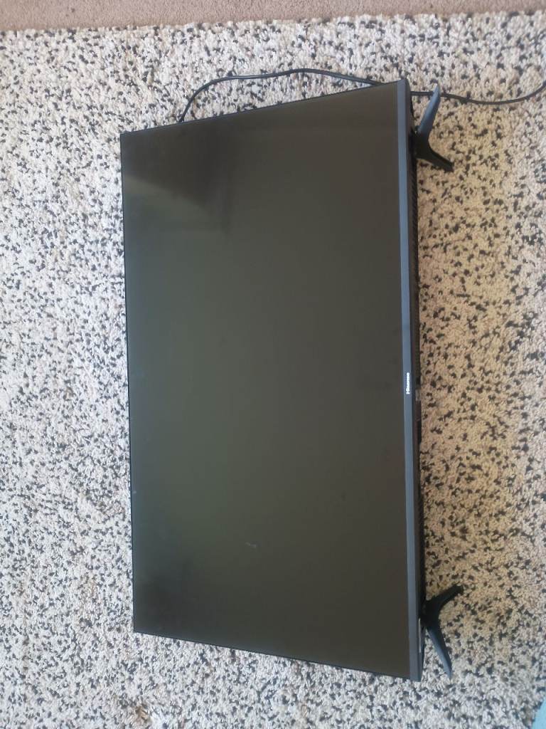 Hisense 40-inch Smart LED TV with Freeview Play – Good Condition