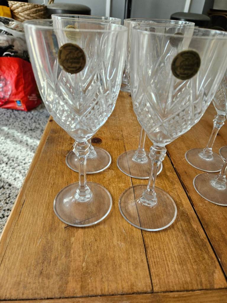 24 new crystal glasses
