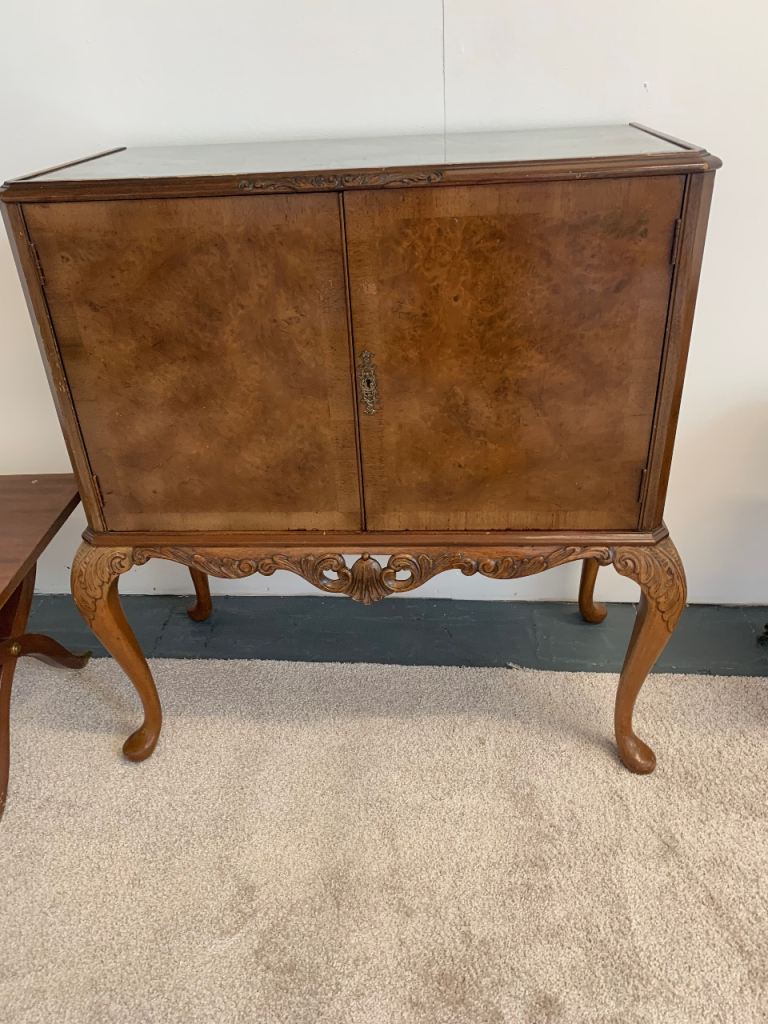 antique cocktail cabinet 