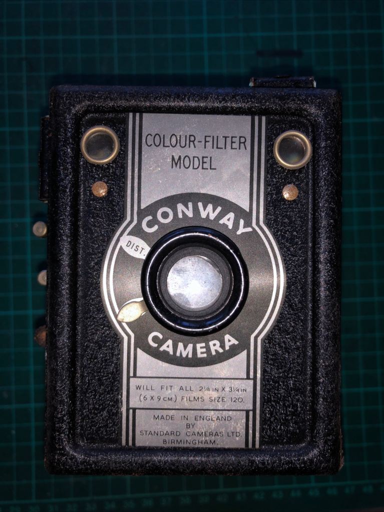 Conway Colour Filter Model - 120 Film Box Camera . 1955?  As Seen, Not Tested.