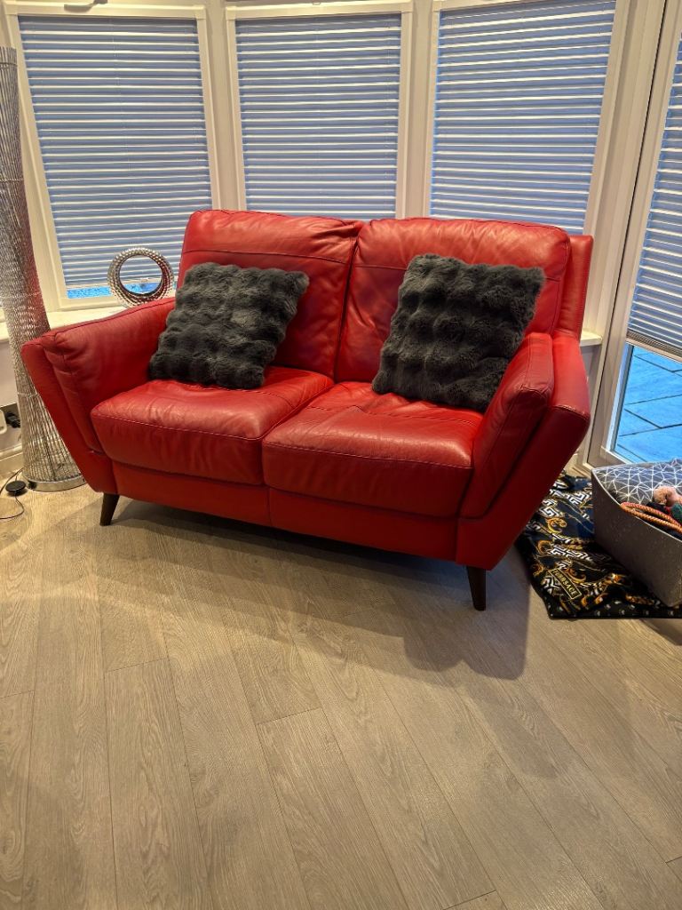 2 seater compact sofa 