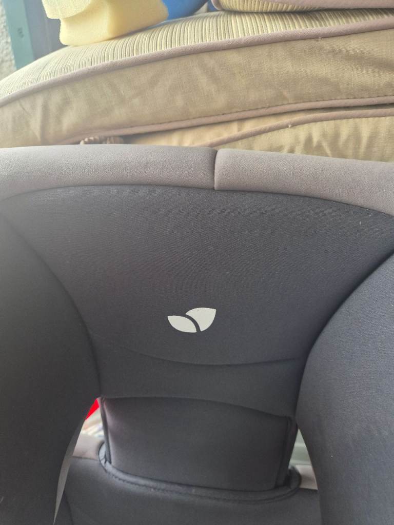 Jolie car seat