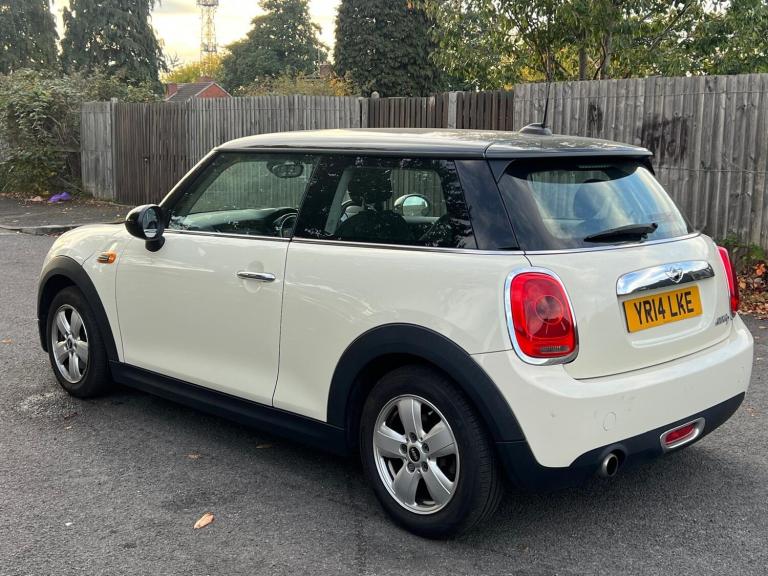 2014 MINI Hatch 1.5 Cooper D 3dr HATCHBACK Diesel Manual