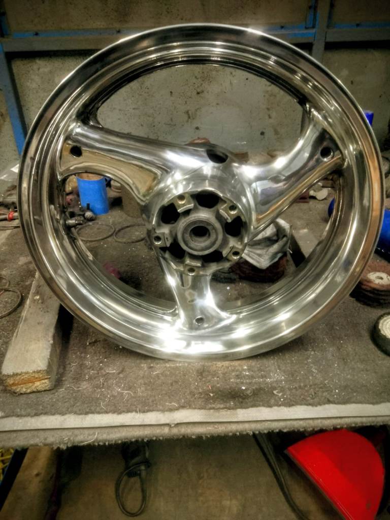Suzuki bandit gsf 600 MK1 1995-2000 front and rear wheels 