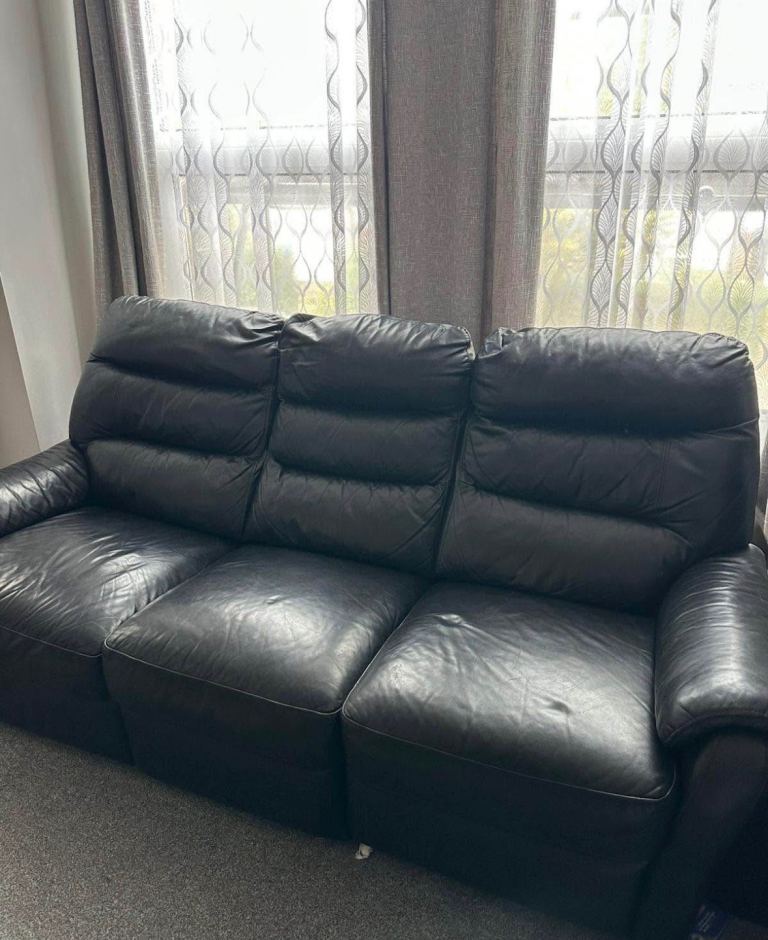 DFS Black Leather 3 Seater Recliner Sofa