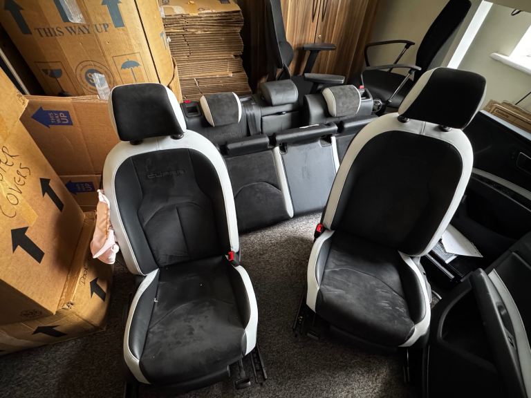 Leon cupra 290 seats