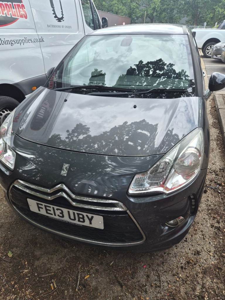 Citroen, DS3, Hatchback, 2013, Manual, 1598 (cc), 3 doors