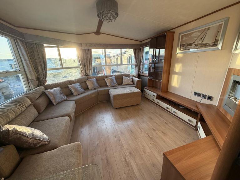 ABI CONNOISSEUR 3 BED STATIC CARAVAN 39X12  • OFF SITE SALE • £16,775