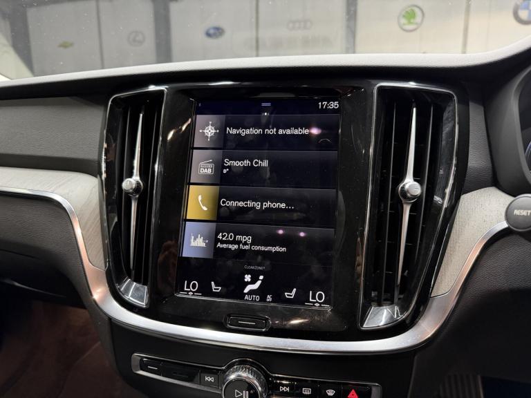 VOLVO V60 CROSS COUNTRY 2.0 Cross Country B4 AWD (197hp) Auto 2021