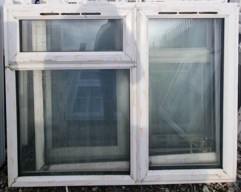 New UPVC Double Glazed White Window 1330mm W x 1150mm H #125