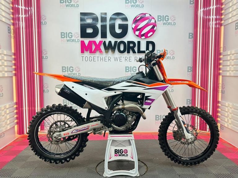 KTM SXF 250 2025 - Only 40 Hrs - Absolutely Mint & Stock!