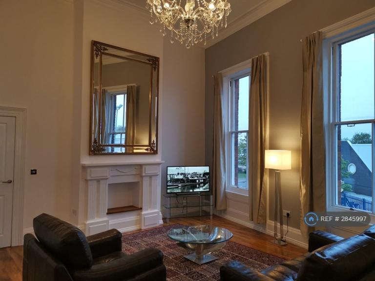 1 bedroom flat in Hull Marina, Hull, HU1 (1 bed) (#2845997)