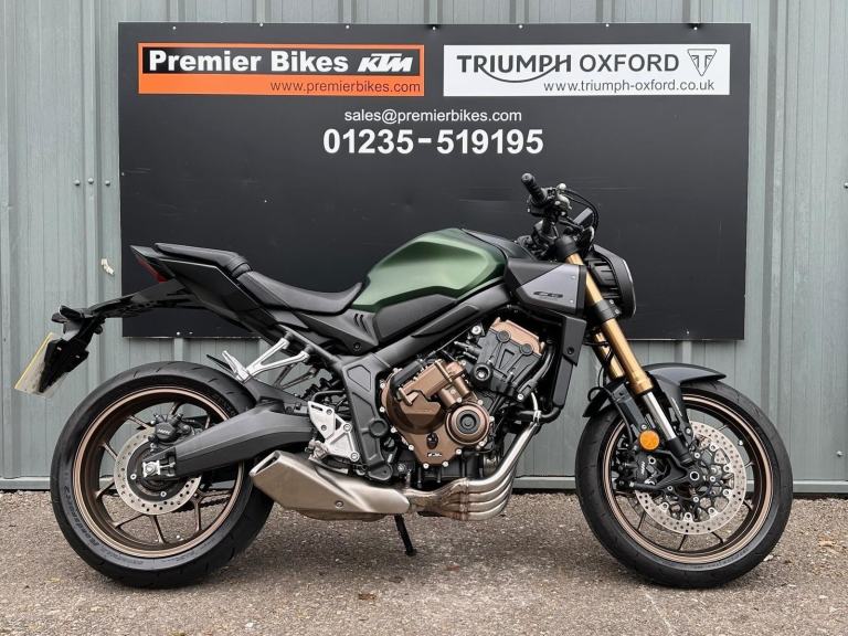 Stunning Low Mileage 2024/74 Honda CB650R E-Clutch Motorcycle 