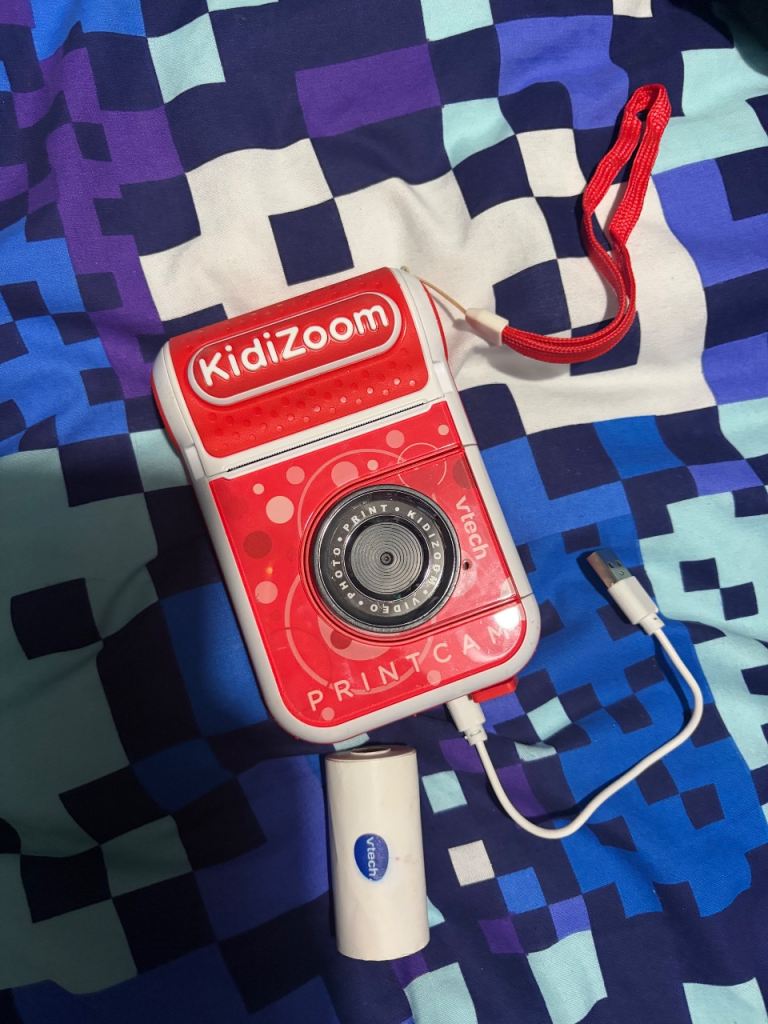 VTech KidiZoom PrintCam - Red, As Good As New