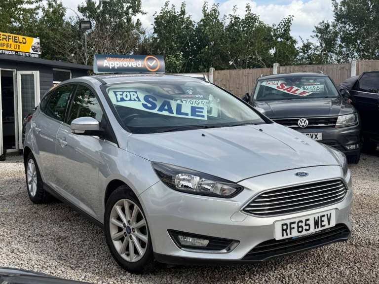 2015 Ford Focus 1.6 125 Titanium 5dr Powershift HATCHBACK PETROL Automatic