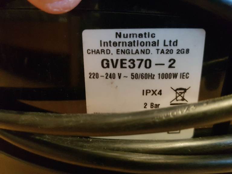 henry george Numatic gve370-2 Henry Hoover Corded Carpet Wet and dry Vacuum Cleaner n