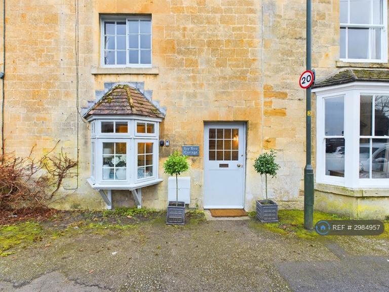 3 bedroom house in Church St, Moreton-In-Marsh, GL56 (3 bed) (#2984957)